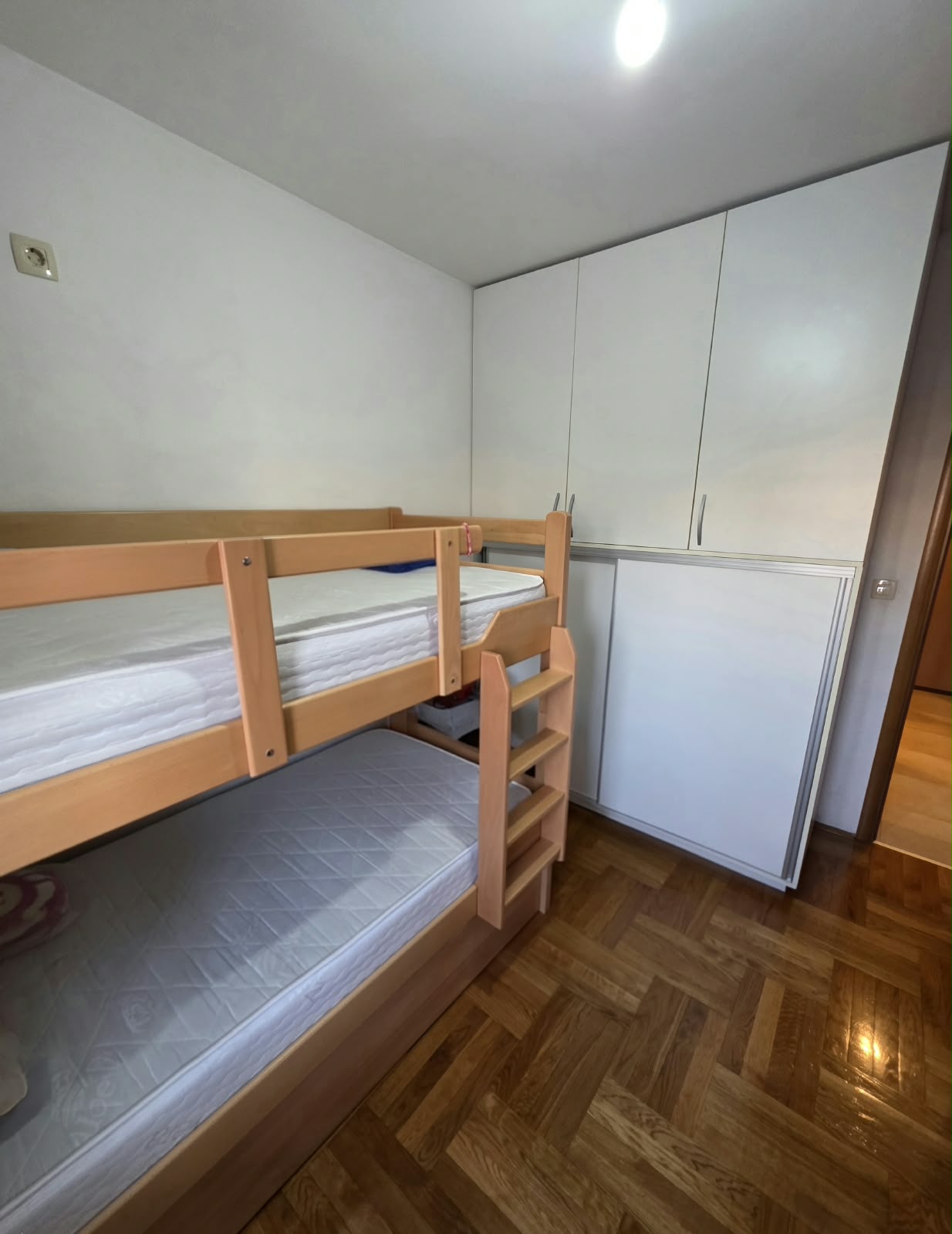 WhatsApp Image 2026-10-06 at 21.37.08 (3) One bedroom 41m2 apartment for sale, Stari Aerodrom