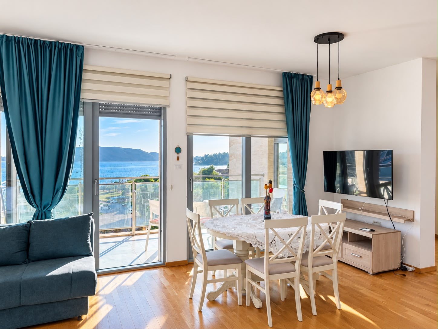 Two bedroom Apartment 87m2 for Sale in Bečići, Budva