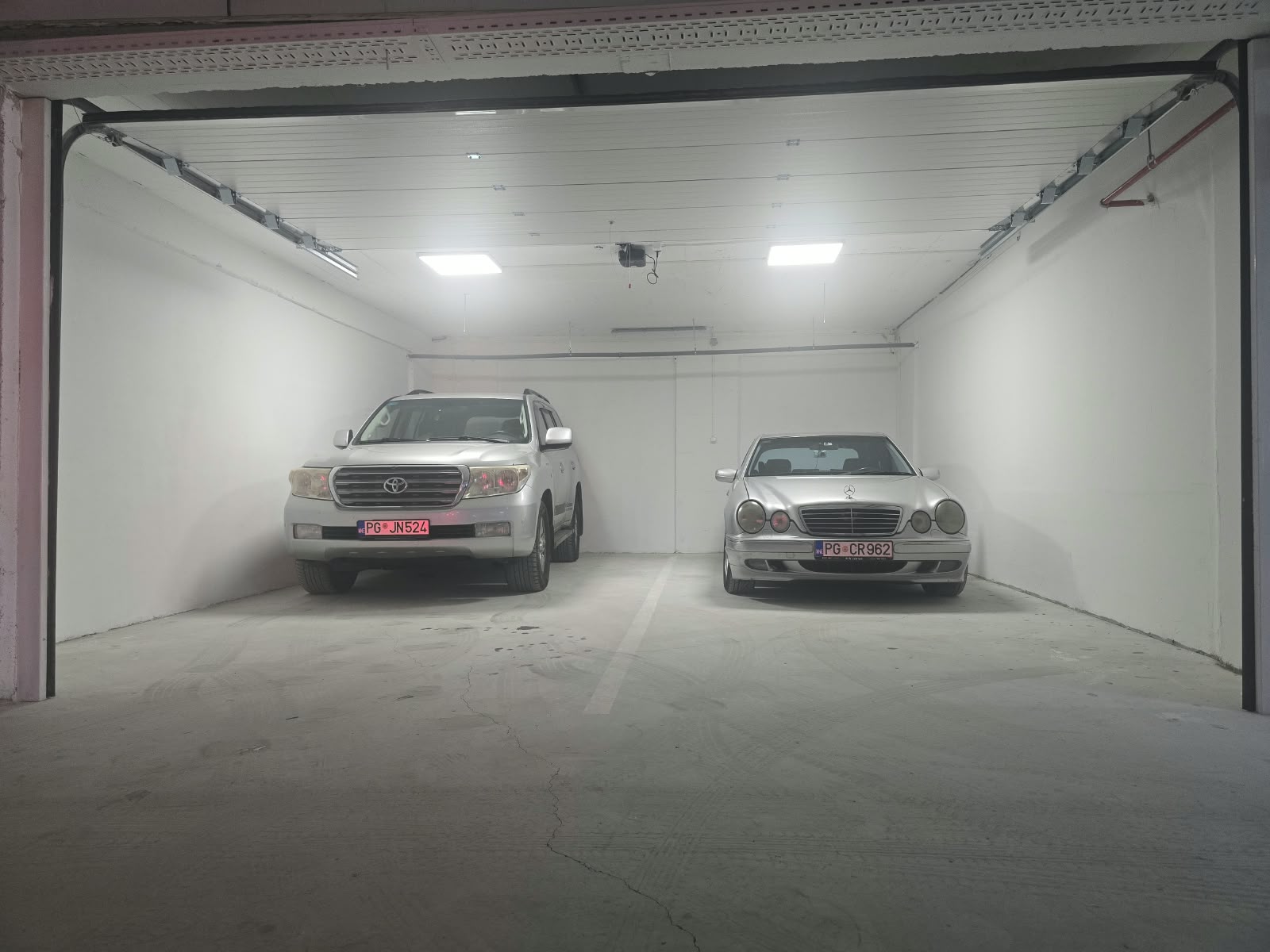 viber_image_2026-10-19_20-11-19-305 Garage 47 m2, Zagorič, Podgorica